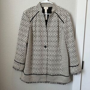 Chico’s White Black Gold Jacket Size XL